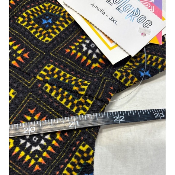 LuLaRoe Womens Dress Size 3XL Amelia Black Brown Diamonds Aztec Textured 3X NWT - Picture 5 of 6